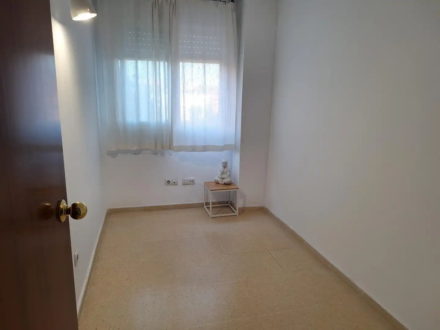 Bedroom of Flat for sale in Salt  with Heating