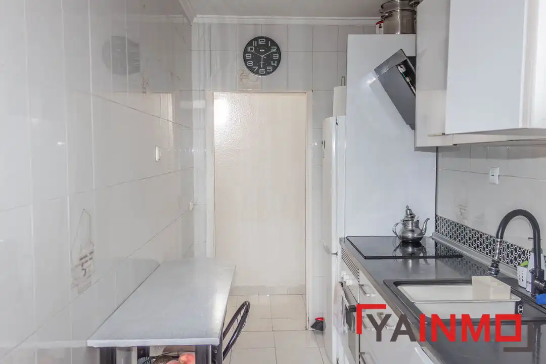 Kitchen of Flat for sale in Ariznabarra
