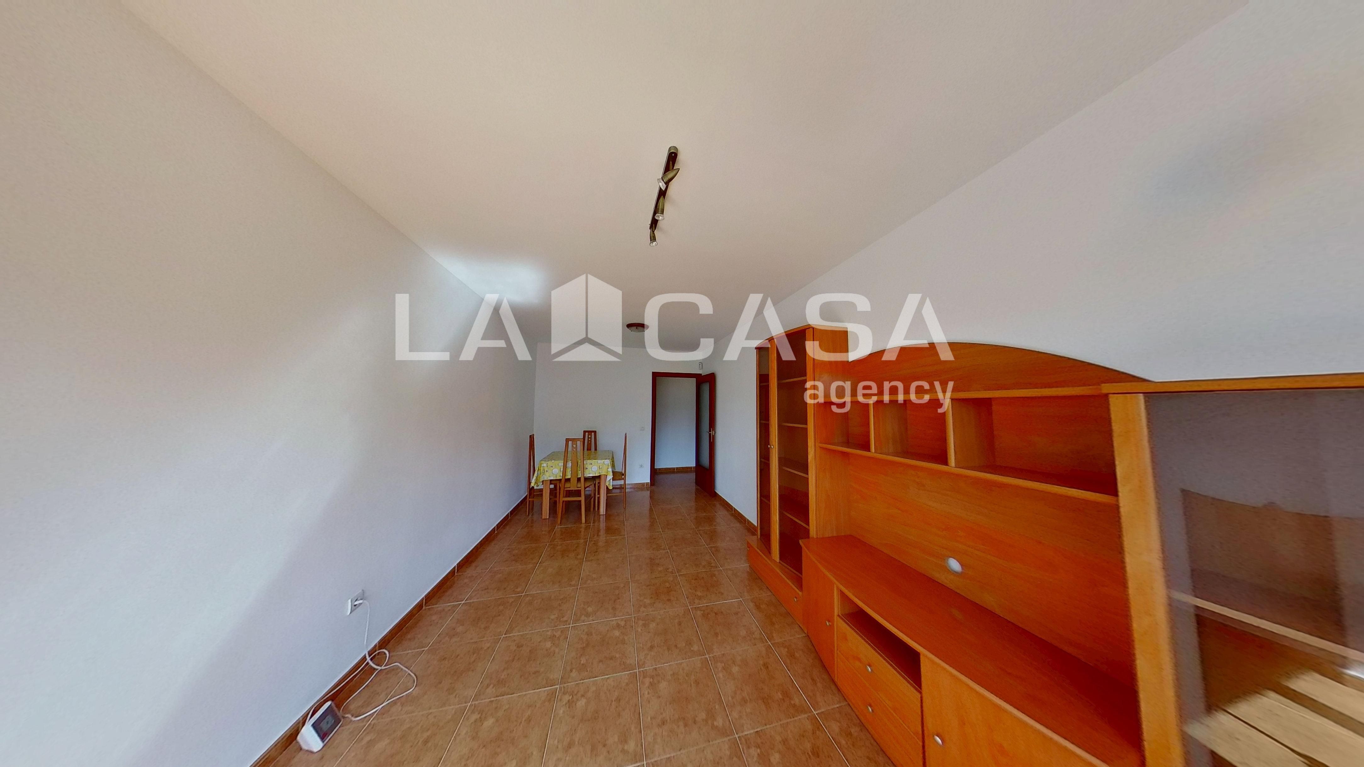 Piso en venta en  Tarragona Capital con Balcón