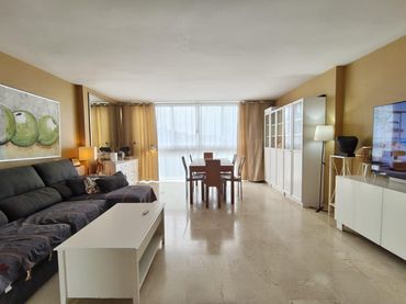 Apartment with pool for sale in Rincón de Loix
