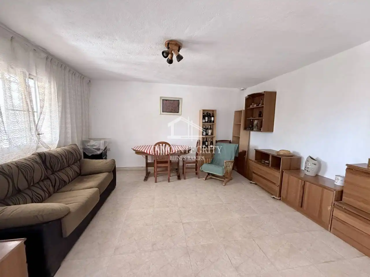 Sala de estar de Casa o chalet en venta en L'Alcora con Jardín privado, Terraza y Amueblado