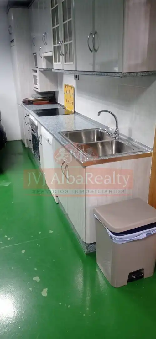 Cocina de Casa adosada en venta en Albacete con Aire acondicionado, Calefacción y Jardín privado