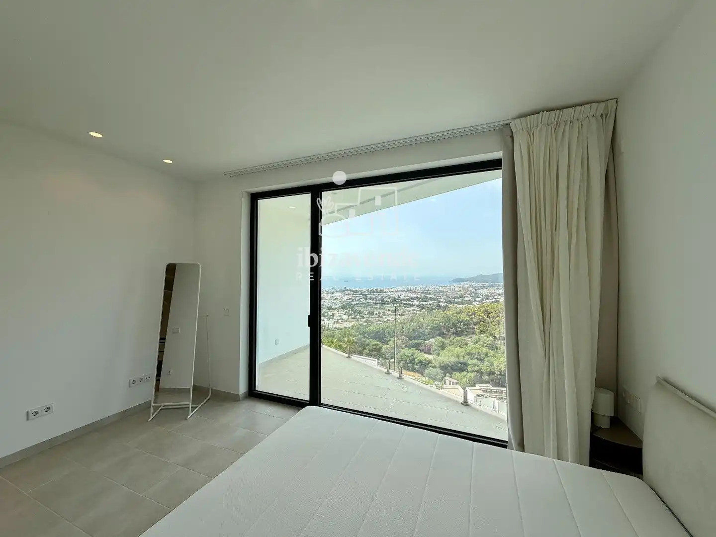 Dormitori de Casa o xalet de lloguer en Eivissa amb Piscina i Moblat