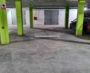 Garage to rent in Lucena