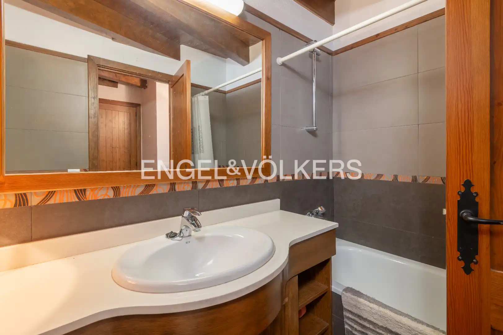 Bathroom of Detached homes for sale in Prullans  with Heating, Parquet flooring and Terrace