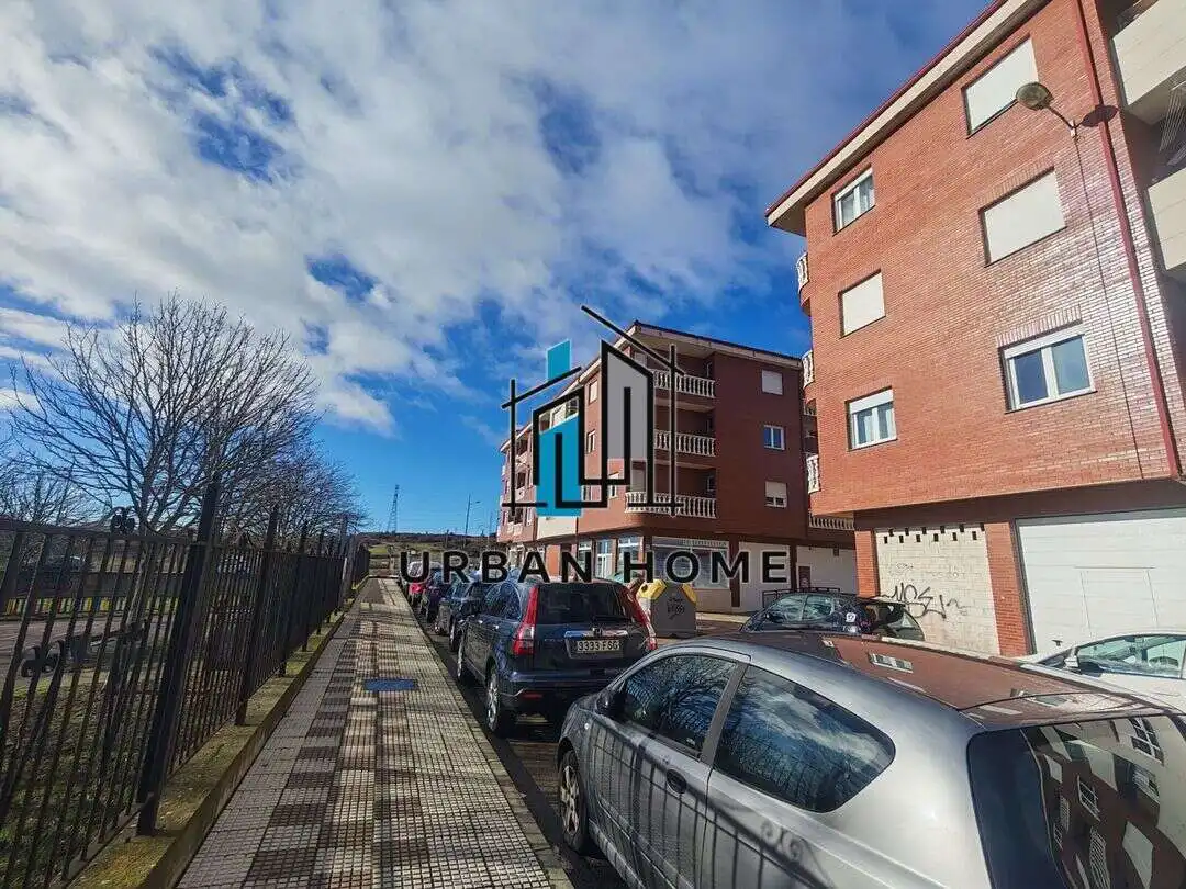 Pis amb terrassa en venda a Calle Rio Esla, imagen 2