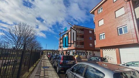 Foto 2 de Piso en venta en Calle Rio Esla, Villaquilambre, León