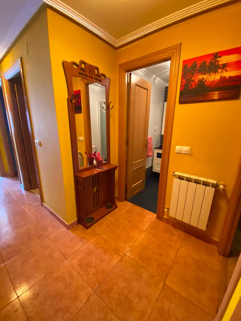 Piso en venta en Langreo con Calefacción, Parquet y Trastero