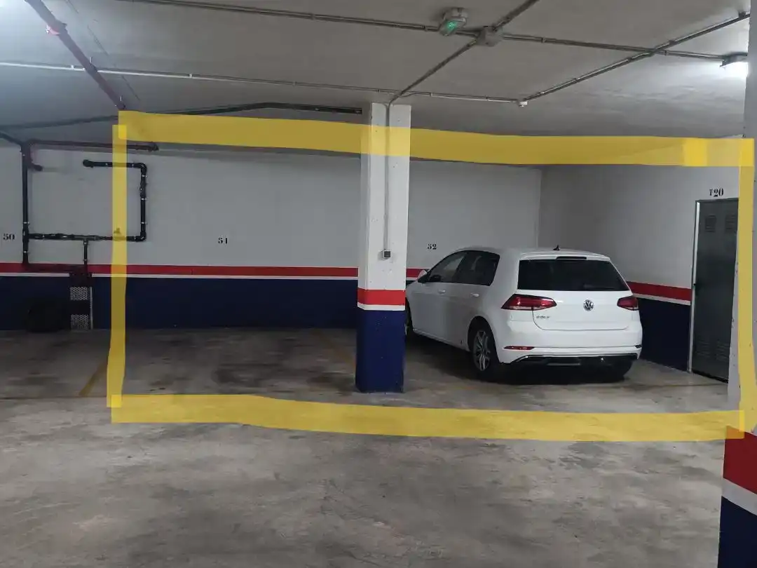 Parking de Piso en venta en  Murcia Capital con Aire acondicionado y Balcón