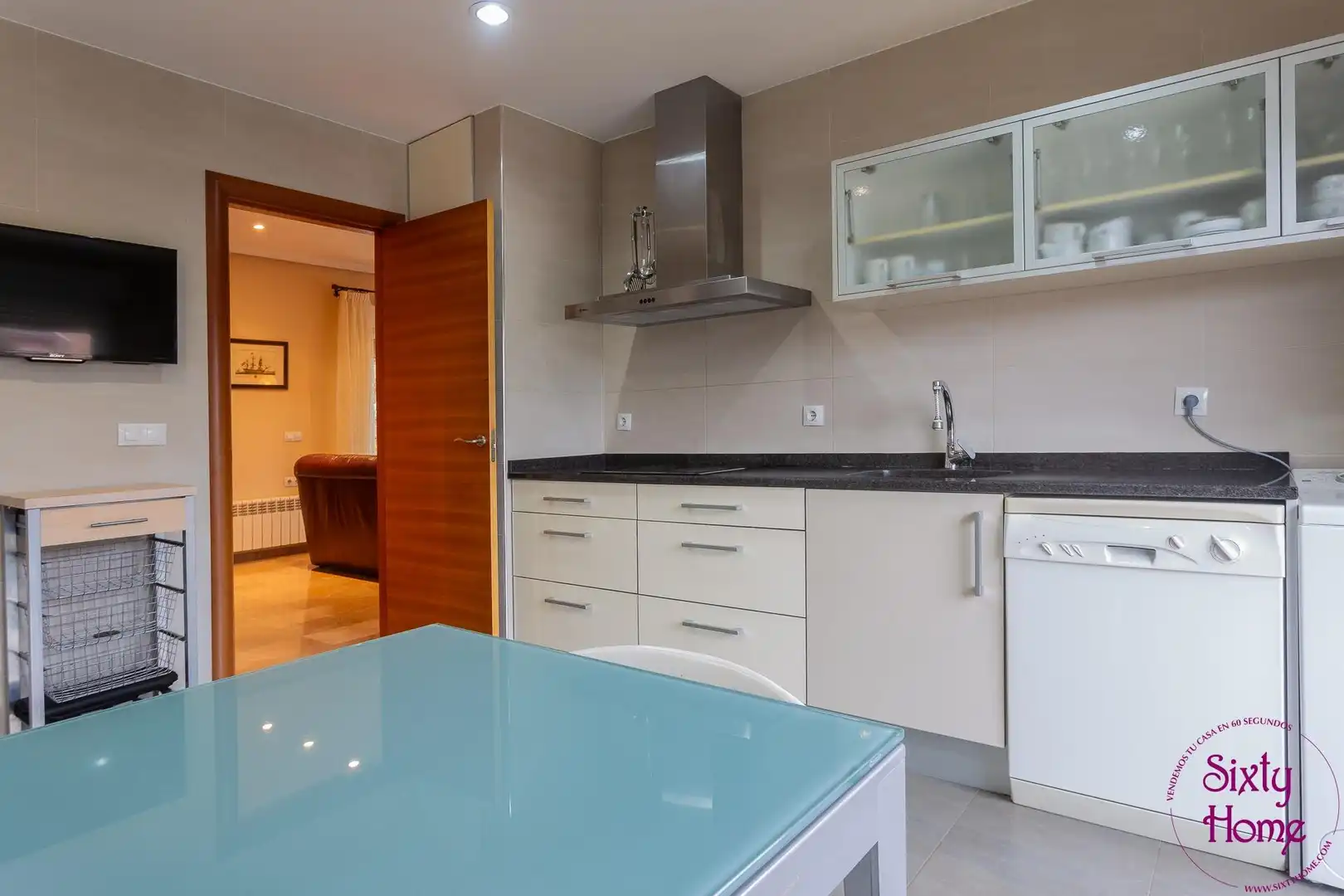 Kitchen of Houses for sale in Zaragoza  with Heating, Private garden and Terrace