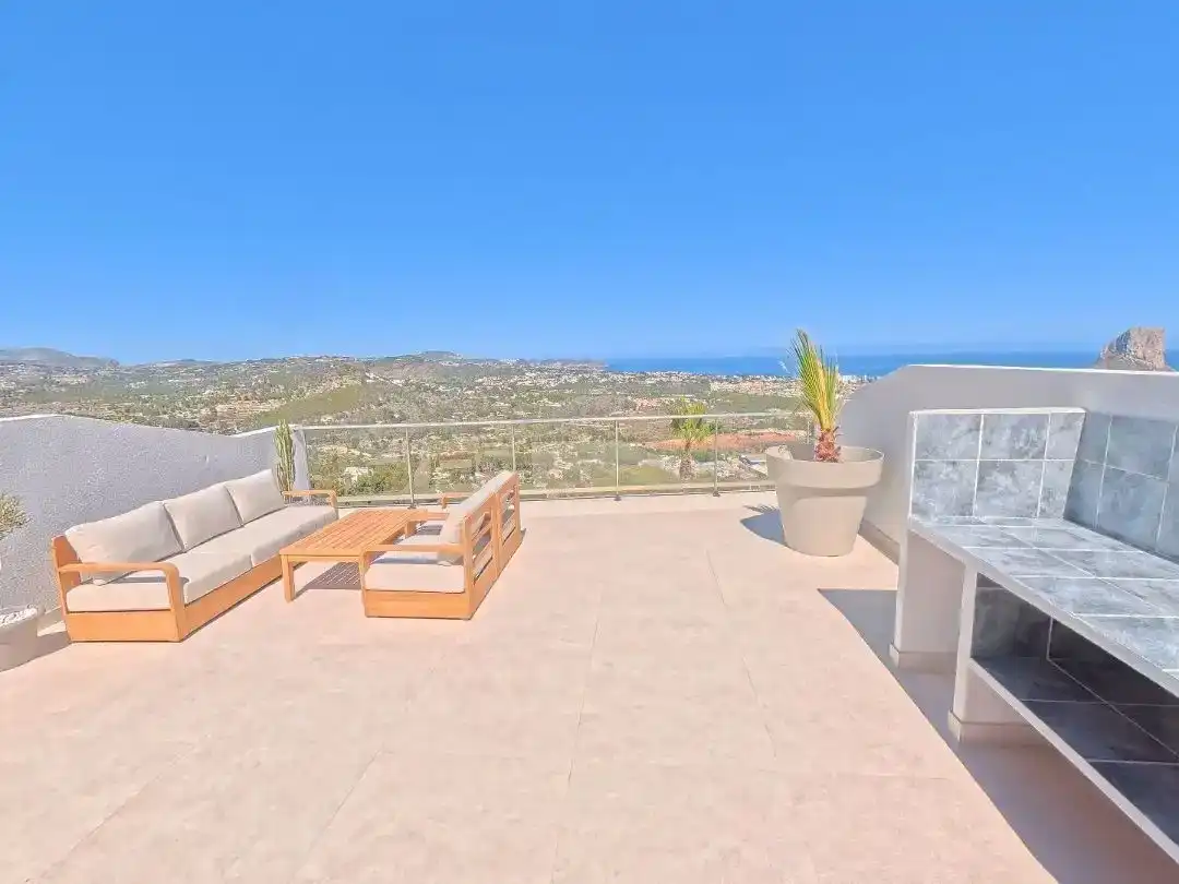 Terrassa de Casa adosada en venda en Calpe / Calp amb Aire condicionat, Piscina i Balcó