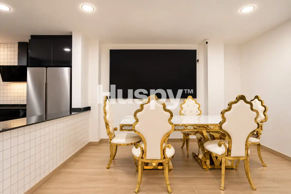 Comedor de Loft en venta en Avenida de la Paz  