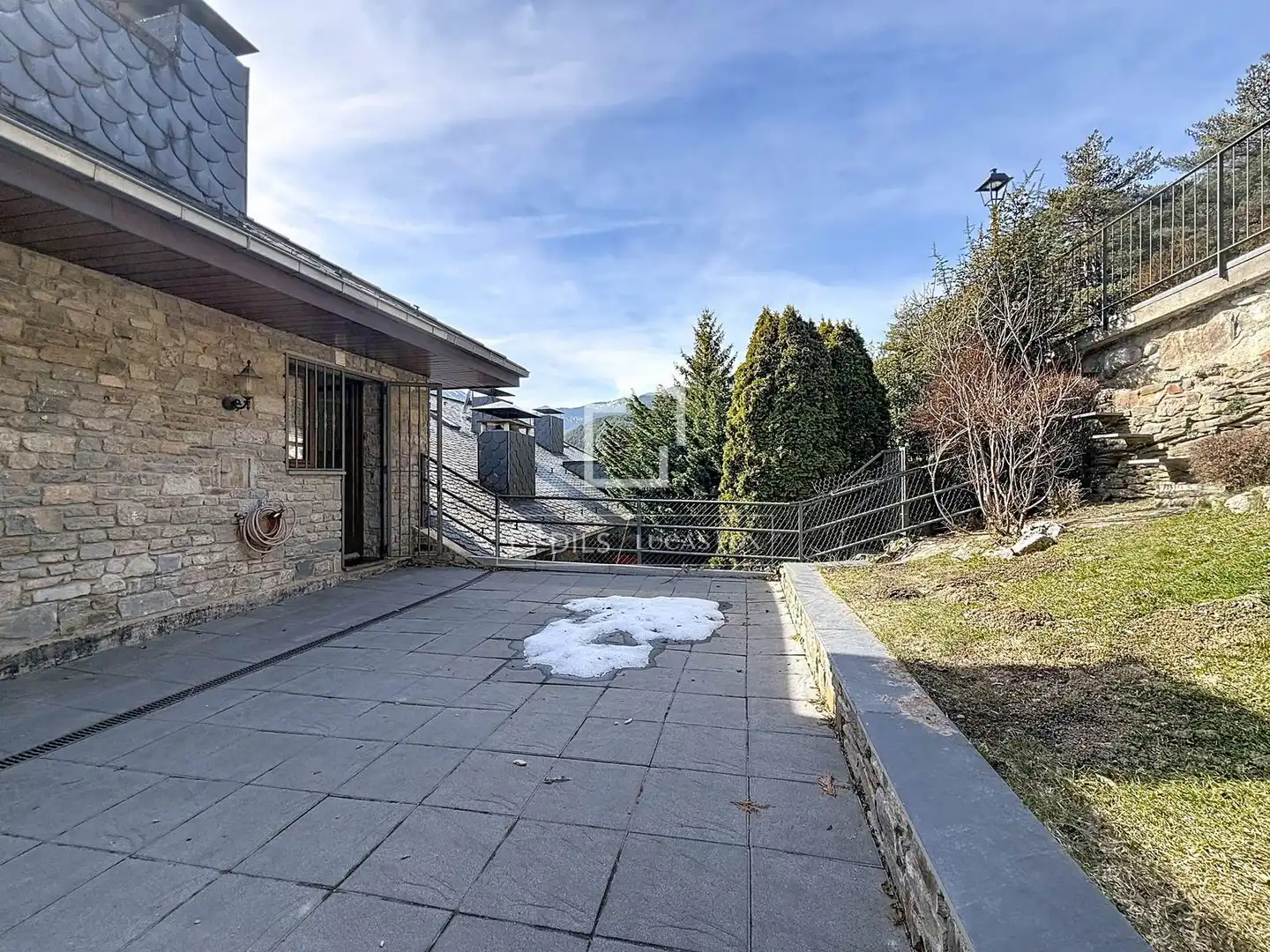 Vista exterior de Piso de alquiler en La Massana con Calefacción, Parquet y Terraza