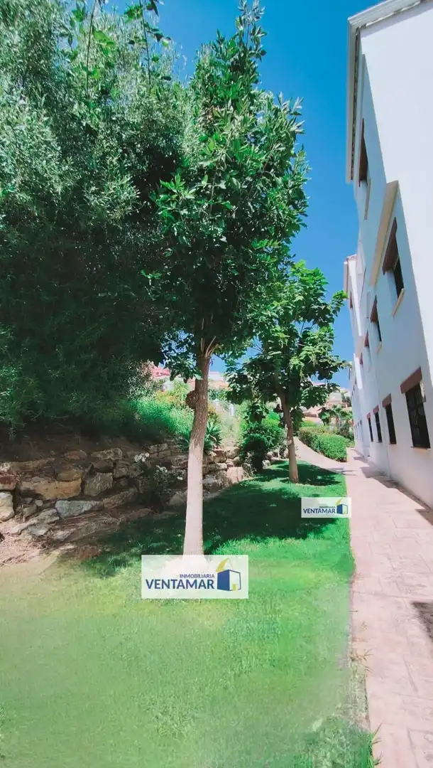 Garten von Erdgeschoss zum Verkauf in La Alcaidesa mit Klimaanlage, Heizung und Privatgarten