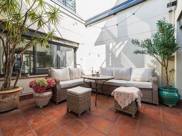 Penthouse mit Aufzug zum Verkauf in Eixample