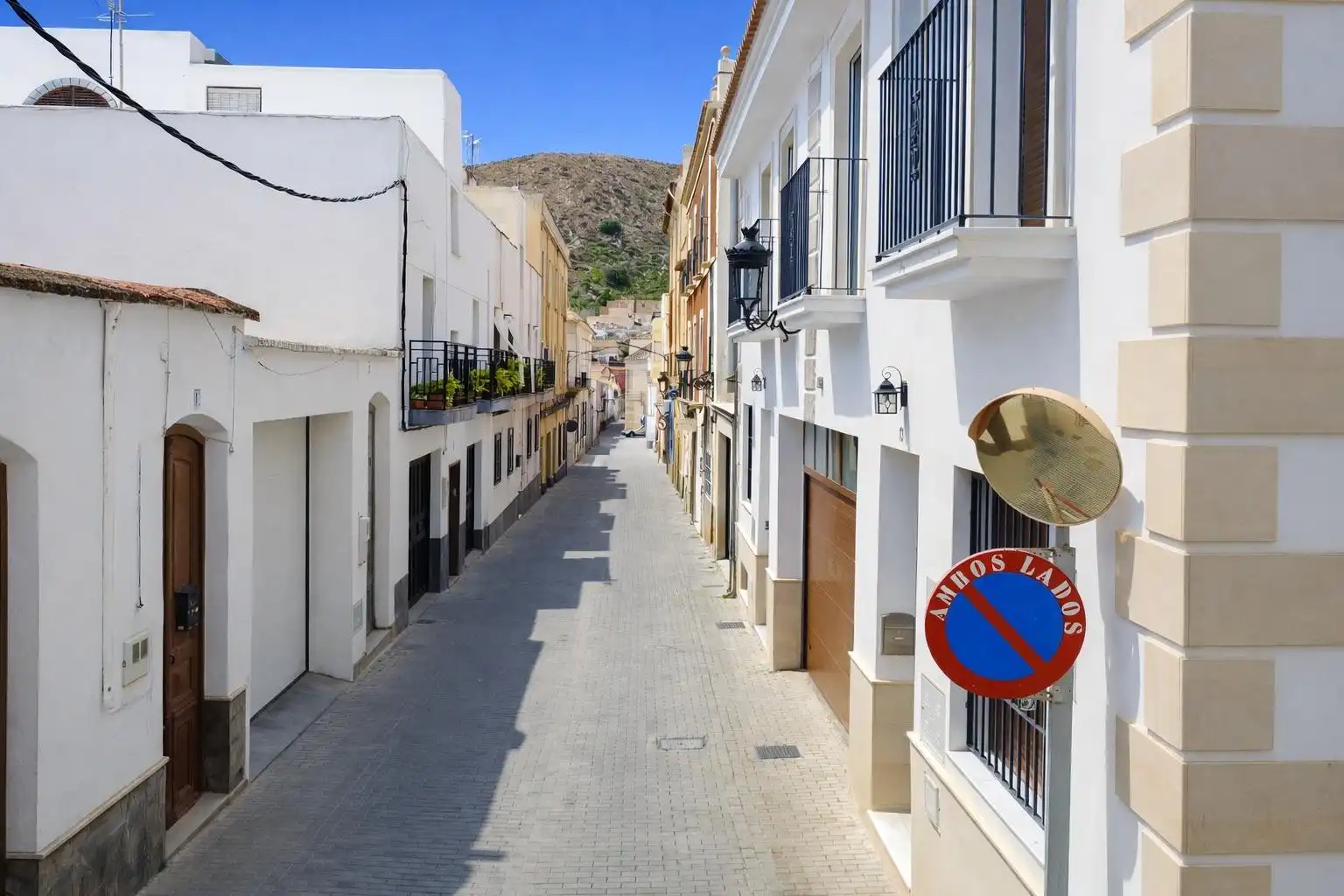 Exterior view of Houses for sale in Berja