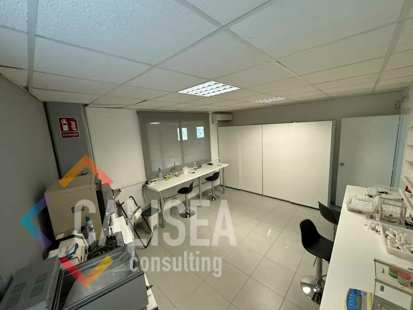 Nave industrial de alquiler en Can Vinyals  