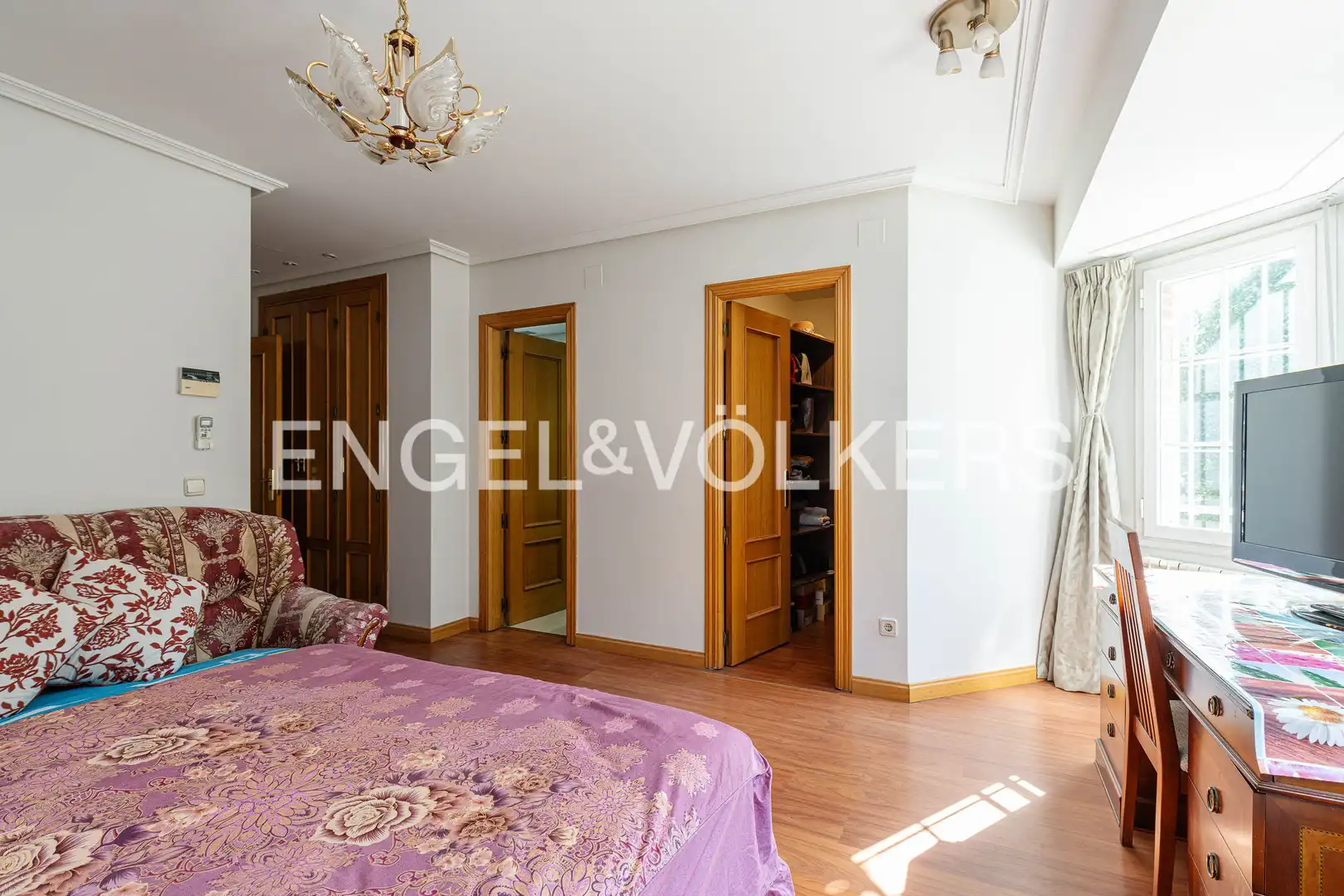 Casa adosada en venta en Madrid con Aire acondicionado, Calefacción y Jardín privado