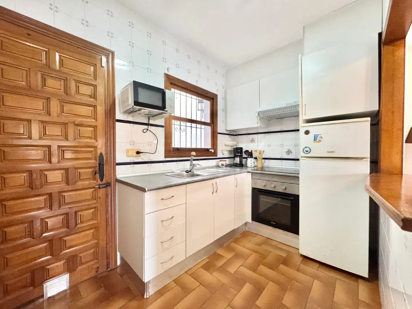 Kitchen of Houses for rent in Torrevieja  with Air Conditioner, Heating and Terrace