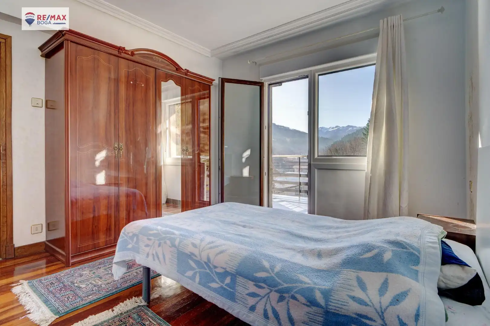Dormitori de Casa o xalet en venda en Legazpi amb Calefacció, Jardí privat i Parquet