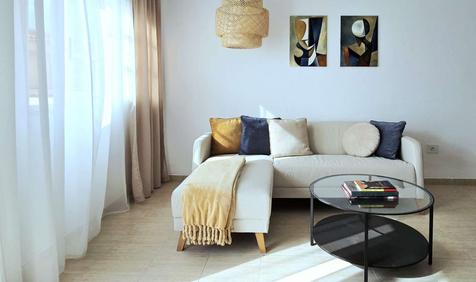 Wohnzimmer von Wohnungen zur untervermieten in Arona mit Klimaanlage, Terrasse und Möbliert