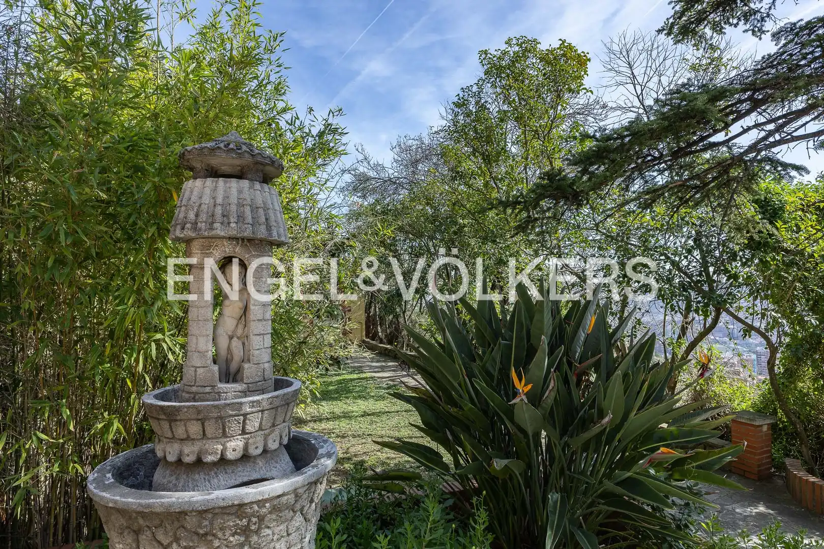 Garten von Country house zum Verkauf in Barcelona mit Heizung, Parkett und Terrasse