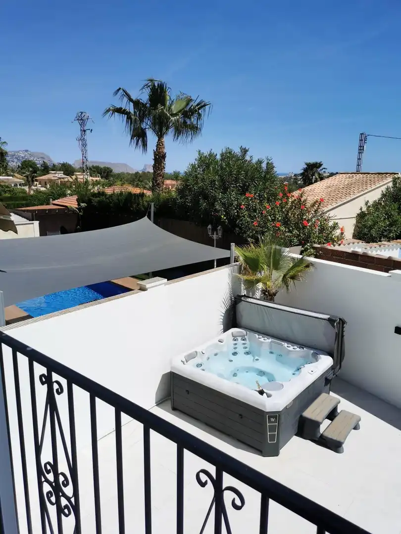 Terraza de Casa o chalet en venta en La Nucia con Jacuzzi