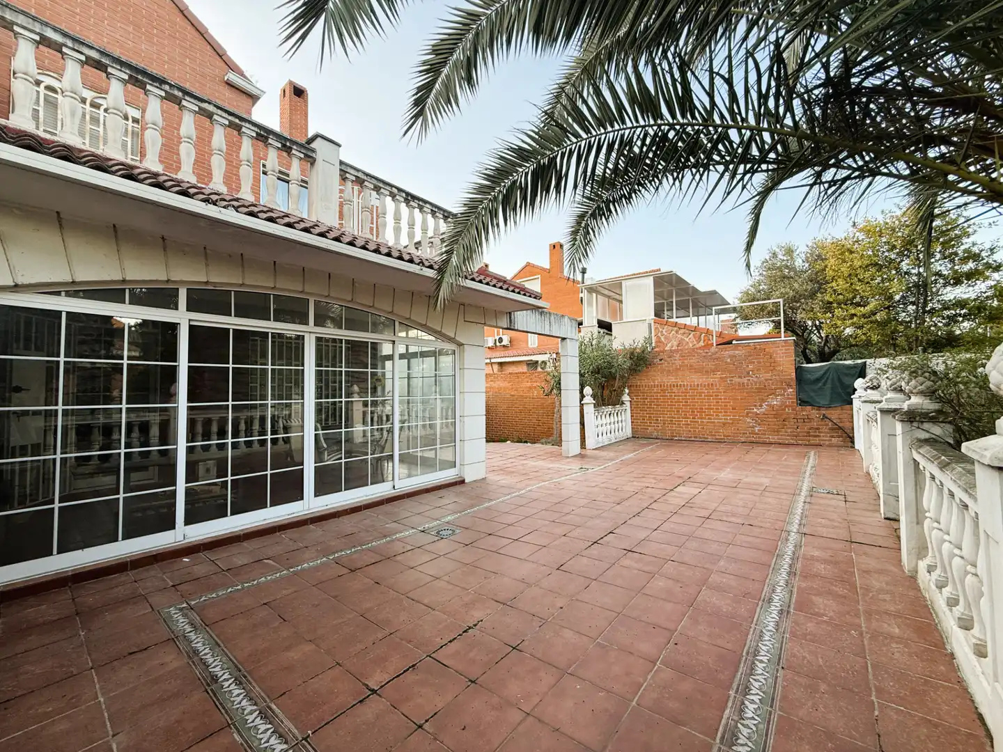 Terrassa de Casa adosada en venda en Coslada amb Calefacció, Jardí privat i Terrassa