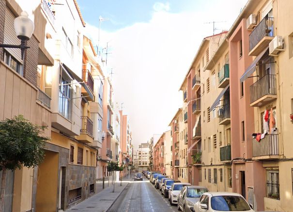 Vista exterior de Piso en venta en Orihuela