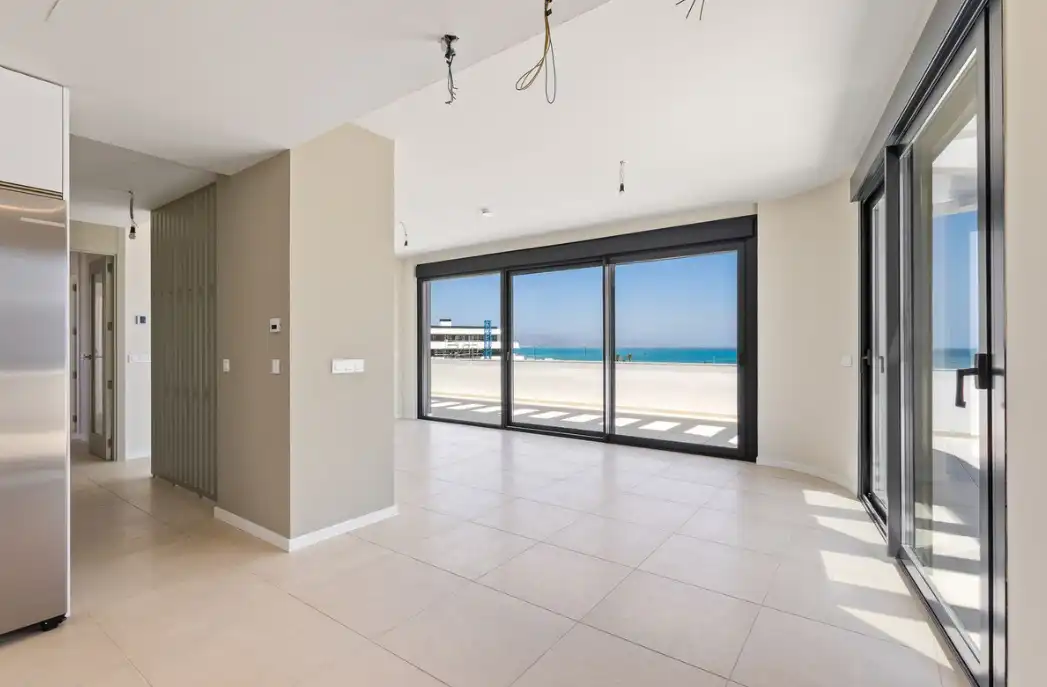 Ático en venta en Torremolinos con Aire acondicionado, Terraza y Trastero