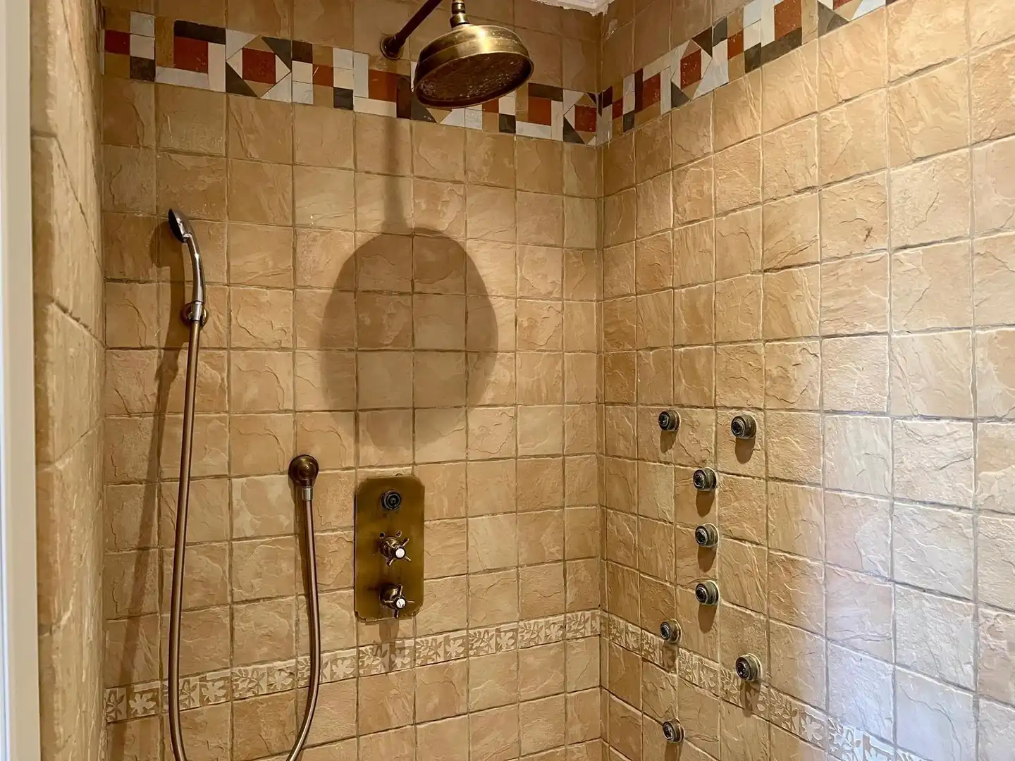Bany de Casa o xalet de lloguer en La Nucia amb Jardí privat, Terrassa i Piscina