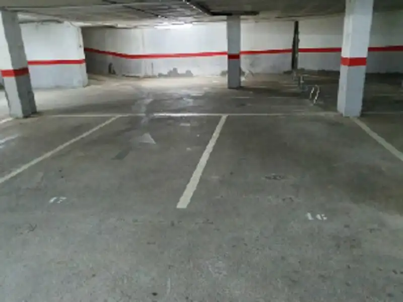 Parking for sale in C/ Emili Joan, imagen 4
