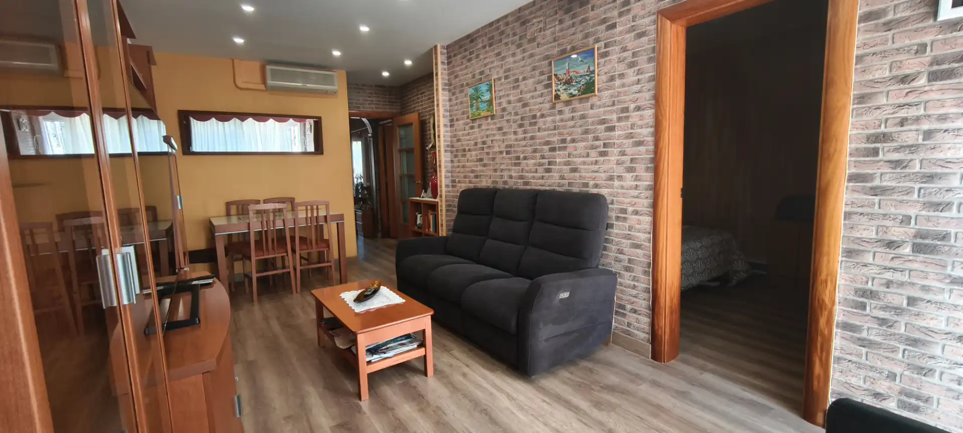 Sala de estar de Casa o chalet en venta en Montgat con Aire acondicionado, Jardín privado y Terraza