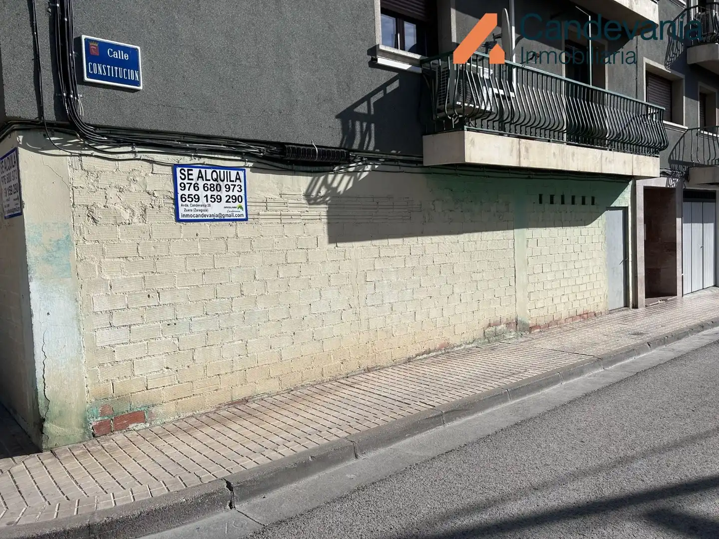Local comercial de lloguer a Calle Constitución, imagen 6
