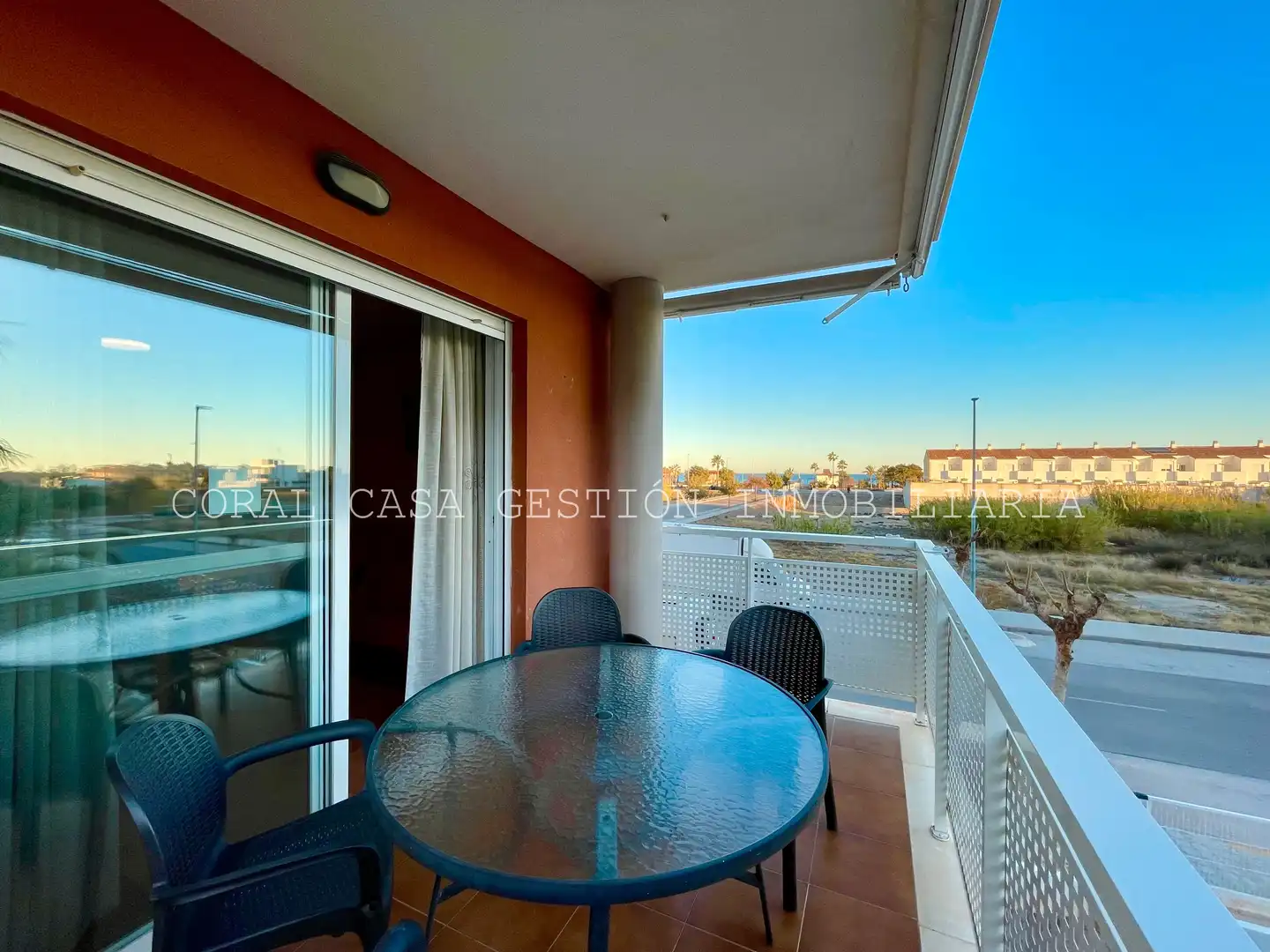 Apartamento de alquiler en V-01, Almenara
