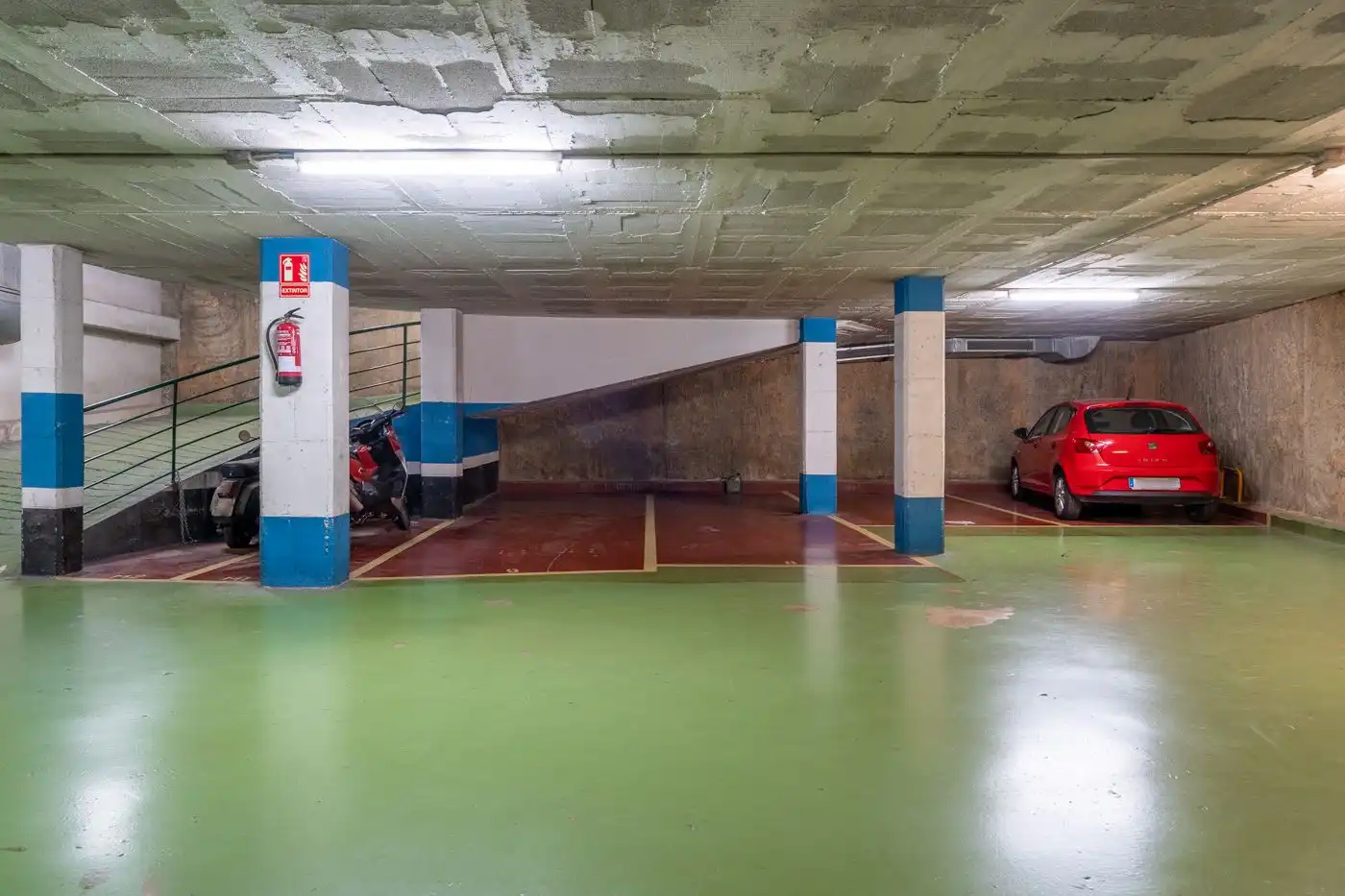 Garage zur Miete in CALLE ARIZALA, 80, La Maternitat i Sant Ramon