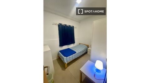 Foto 2 de Habitació a Can Vidalet, Esplugues de Llobregat