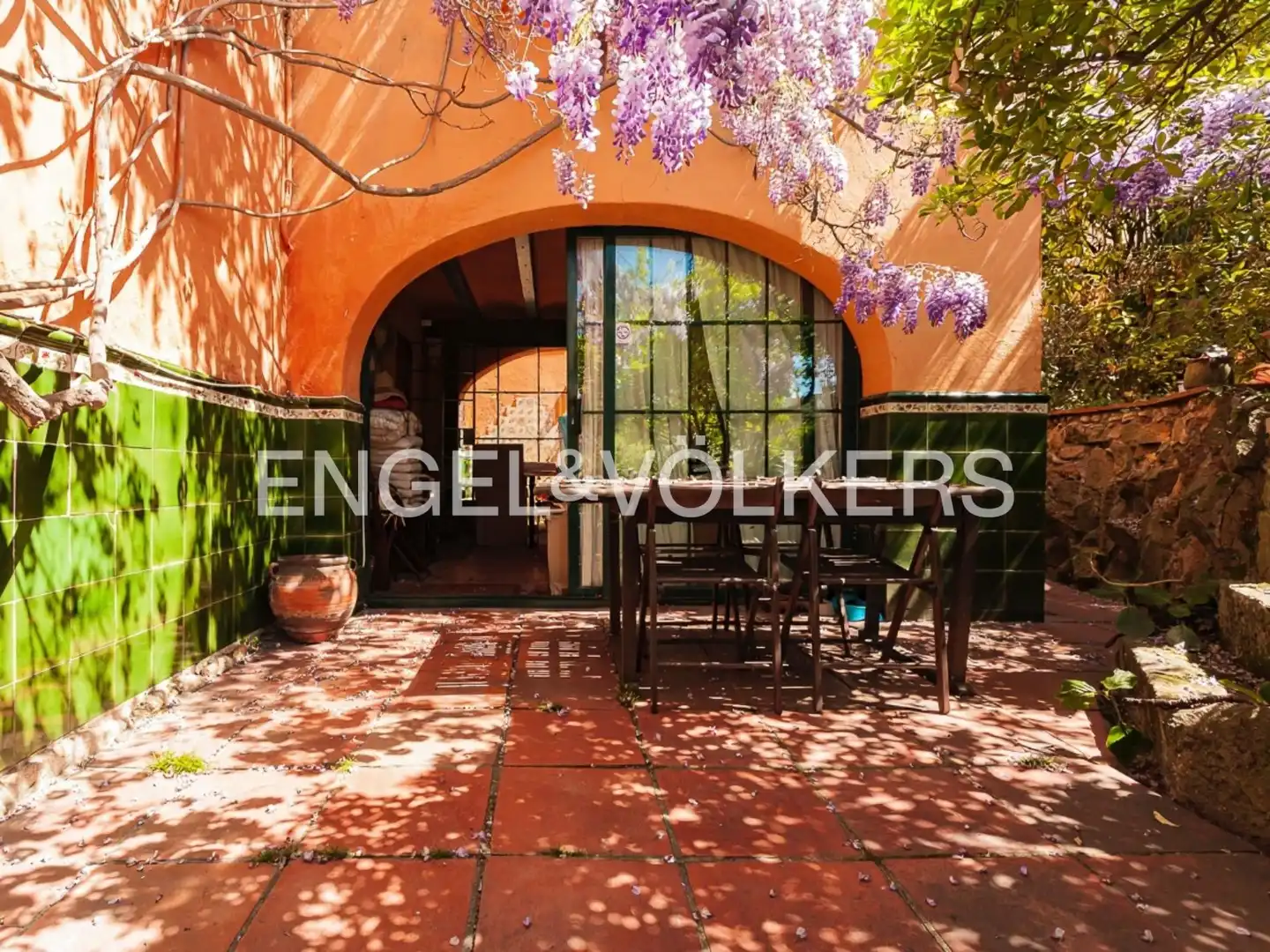 Terrassa de Casa o xalet en venda en Barcelona amb Calefacció, Jardí privat i Terrassa
