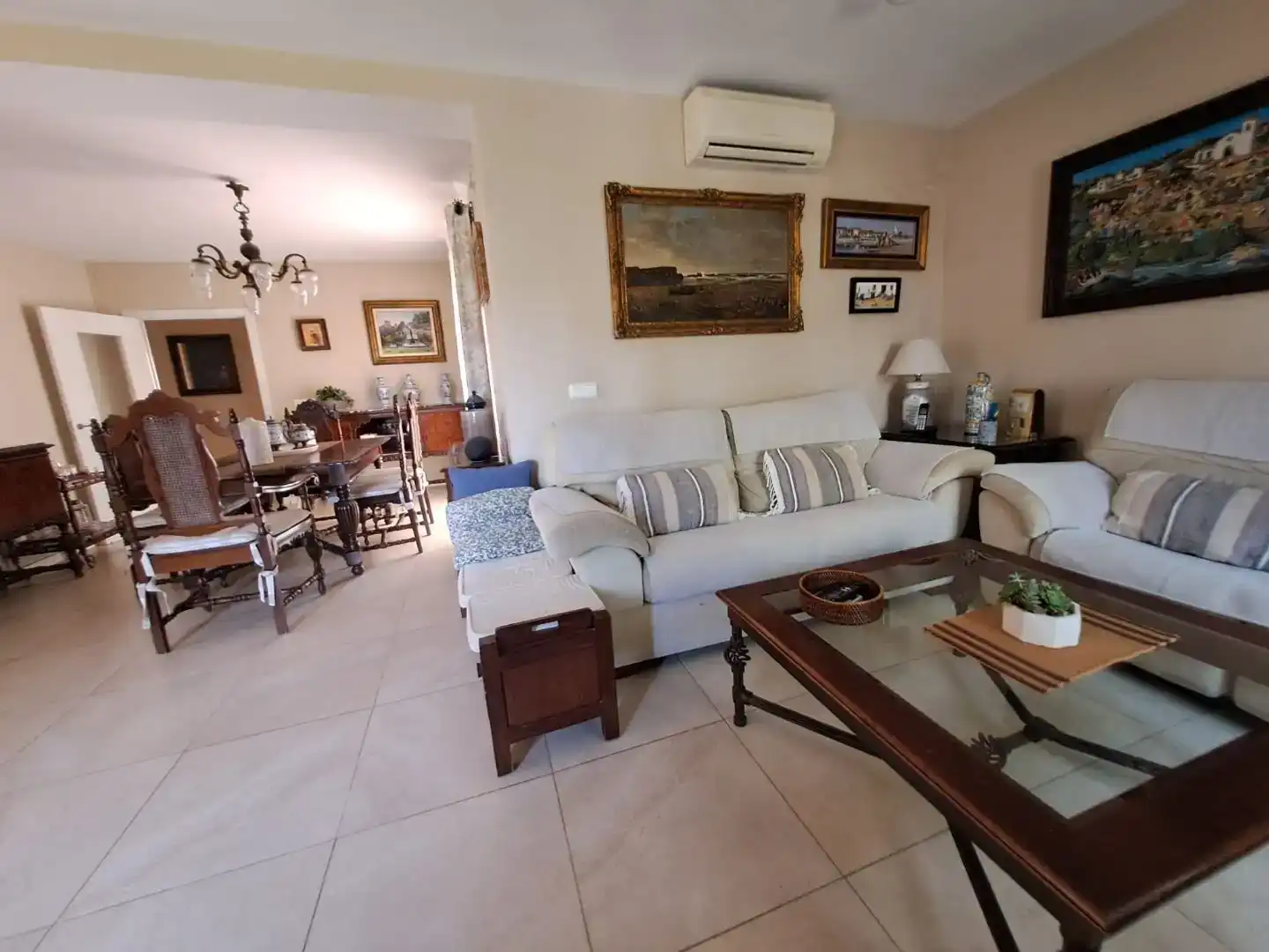 Sala d'estar de Casa o xalet en venda en Málaga Capital amb Aire condicionat