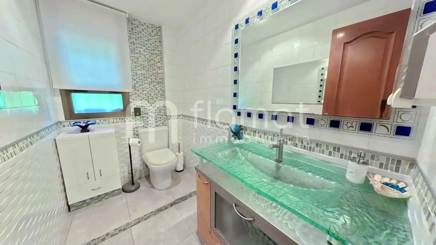 Baño de Casa o chalet en venta en Cambrils con Jardín privado, Terraza y Piscina