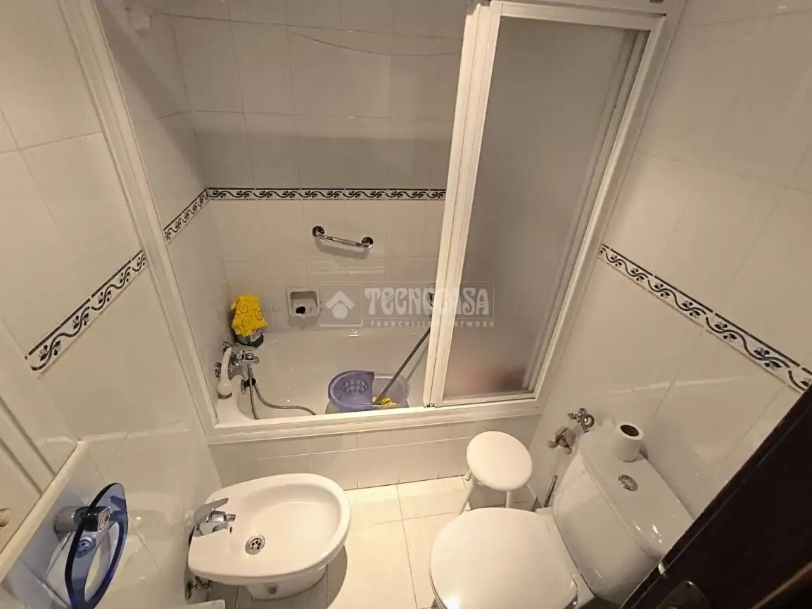 Baño de Piso en venta en Madrid con Aire acondicionado, Calefacción y Parquet