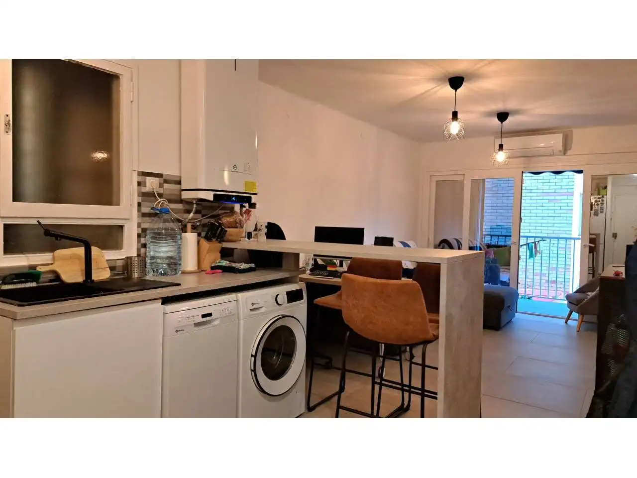 Cocina de Piso de alquiler en Vilanova i la Geltrú con Aire acondicionado, Calefacción y Terraza