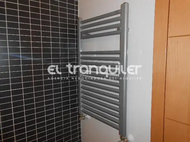 Bany de Pis de lloguer en Leganés amb Terrassa, Traster i Piscina