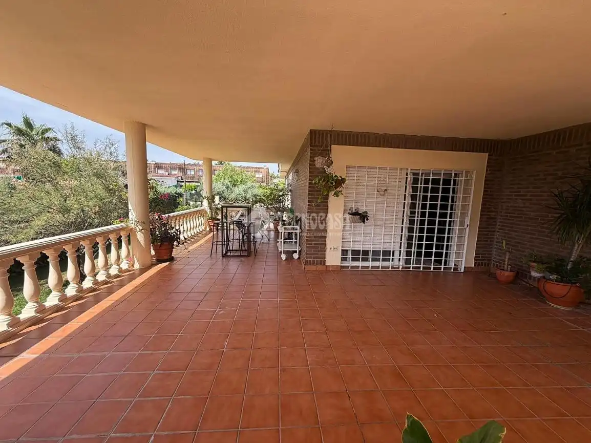 Terraza de Casa o chalet en venta en Badajoz con Aire acondicionado, Jardín privado y Piscina