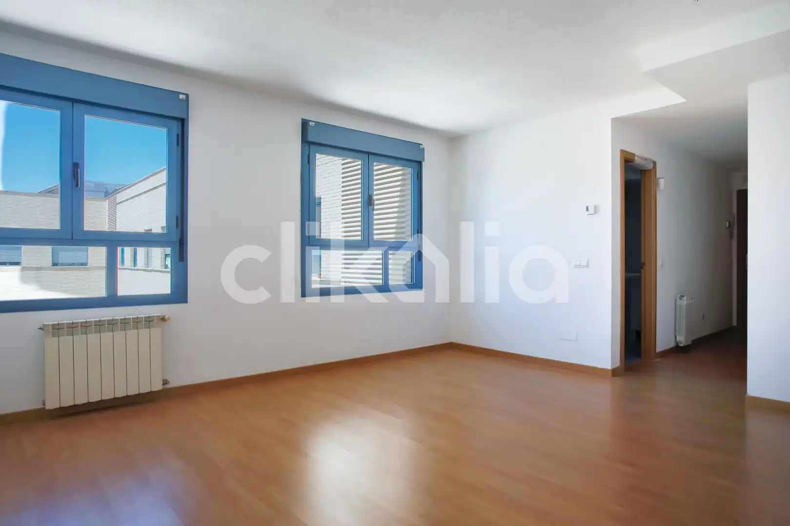 Habitación de Piso en venta en Madrid con Calefacción, Trastero y Piscina