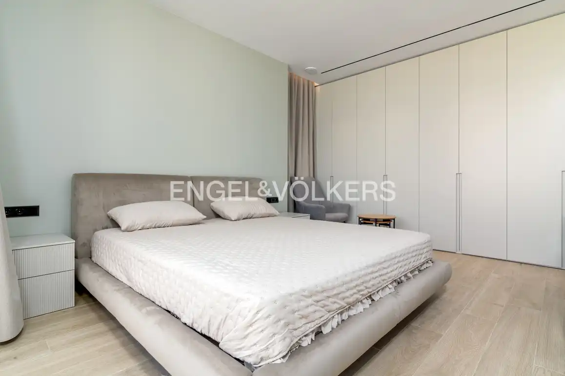 Bedroom of Houses for sale in L'Alfàs del Pi  with Air Conditioner, Private garden and Swimming Pool