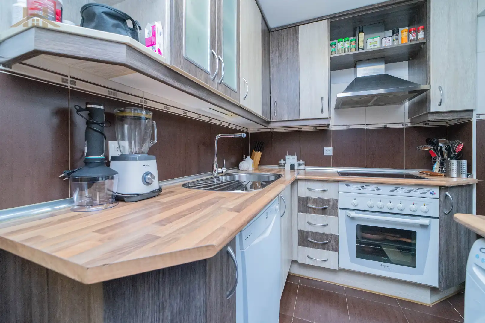Kitchen of Flat for sale in Leganés  with Air Conditioner, Heating and Parquet flooring