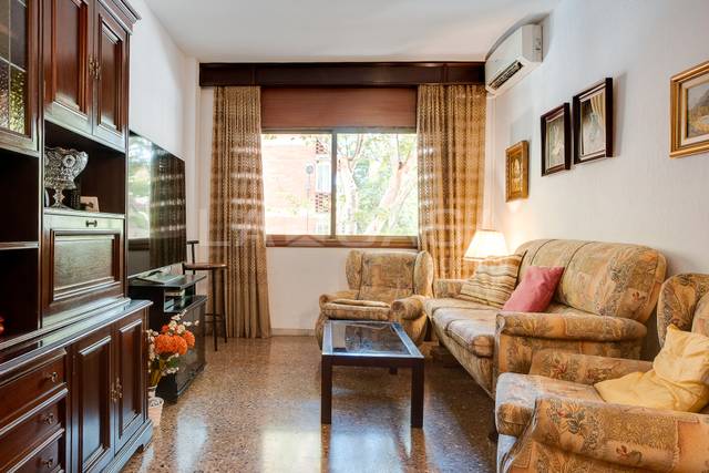 Piso en Venta en La Verneda i la Pau