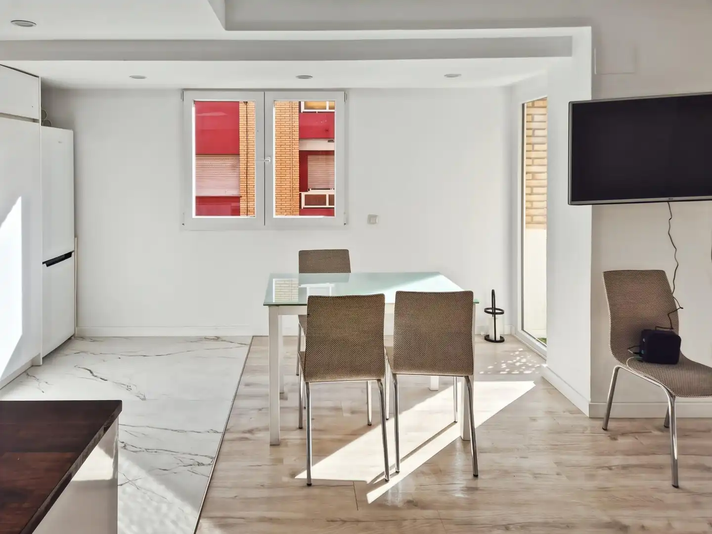 Comedor de Apartamento de alquiler en Sagunto / Sagunt con Calefacción, Amueblado y Balcón