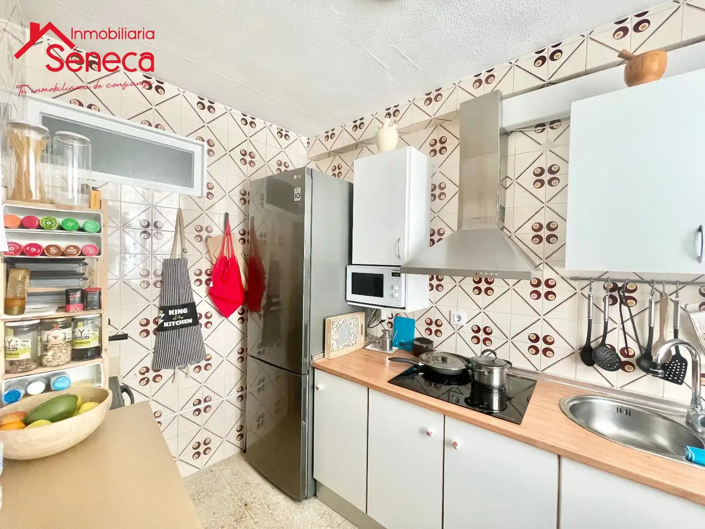Kitchen of Flat for sale in Córdoba  with Heating, Storage room and Furnished